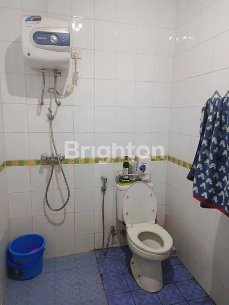 image JUAL CEPAT RUMAH 2 LANTAI DI TAMAN SEMANAN INDAH JAKARTA BARAT (8)