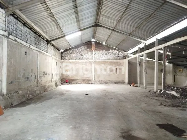 image DISEWAKAN GUDANG BELAKANG TIARA GATZU DI MUDING KEROBOKAN BADUNG BALI (2)