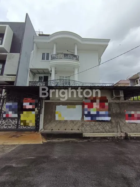 image RUMAH HOOK MEWAH DI SUNTER (1)