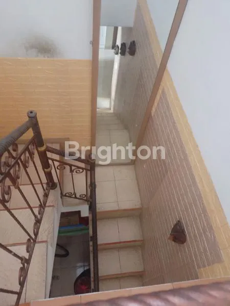 image HUNIAN GANDENG 2 LANTAI RUMAH PERUMNAS SUKMAJAYA DEPOK (7)