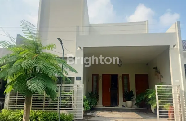 image JUAL CEPAT: RUMAH MINIMALIS MODERN, SIAP HUNI DI PERUM SURYA REGENCY, GEDANGAN! (1)