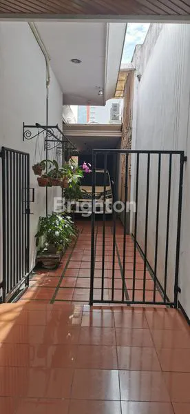 image RUMAH APIK DITENGAH KOTA MALANG (4)