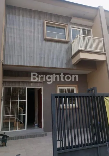 image RUMAH BARU 2 LANTAI DI MULYOSARI, DEKAT ITS,UNAIR,RS & MALL (1)