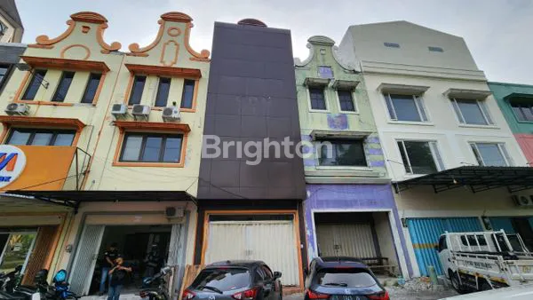 RUKO VILLA BUKIT MAS POSISI DEPAN 0 JALAN RAYA