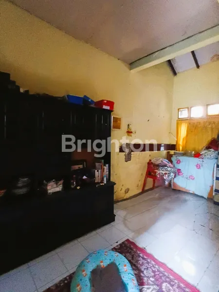 image RUMAH NYAMAN DAN LUAS DI PUSAT KOTA DEPOK (5)