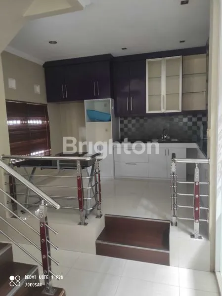 image RUMAH PREMIUM SEMI FURNISH DEKAT MIROTA GODEAN JOGJA (2)