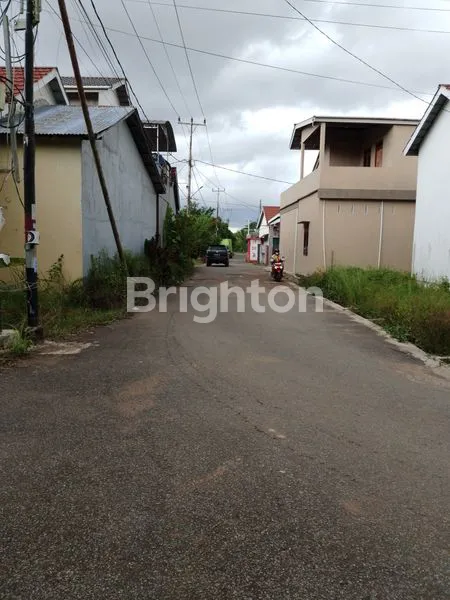 image RUMAH KOKOH DI JALAN RAYA MEKAR BARU I (7)