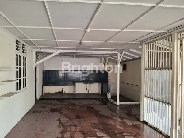 image RUMAH LUAS JALAN STM MEDAN  (5)