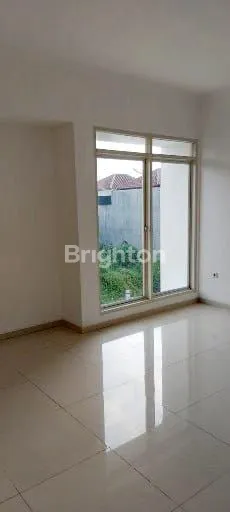 image DI JUAL RUMAH 2 LANTAI DI LINGKUAN ASRI, SELATAN BOGIR (2)
