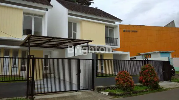 image DIJUAL RUMAH ASRI 2 LT, DI SELATAN BOGOR (1)