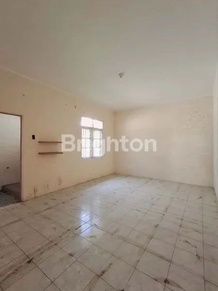 image RUMAH LUAS 817M² DI MEDAN JOHOR, DAERAH STM (3)