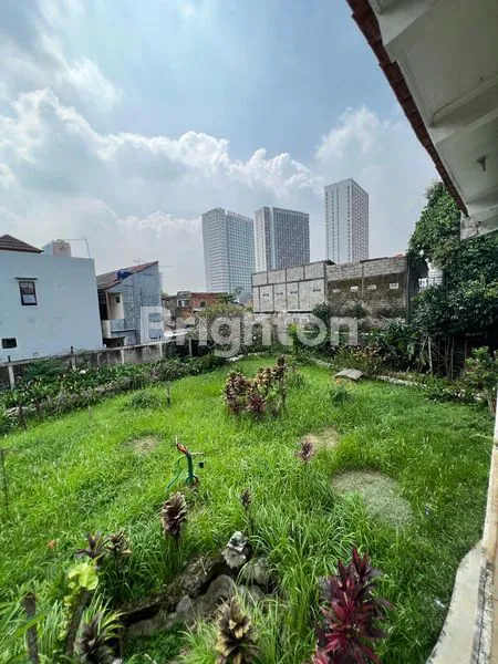 image DIJUAL TANAH N RUMAH DI JALAN ZAMRUT INTAN FATMAWATI (8)