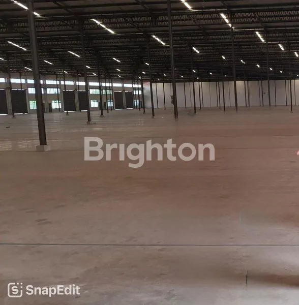 image GUDANG BARU STRATEGIS DEKAT BANDARA SOETTA (2)