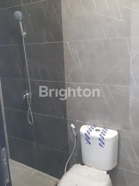 image DIJUAL CIAMIK RUMAH BARU MINIMALIS MODERN MANYAR (7)