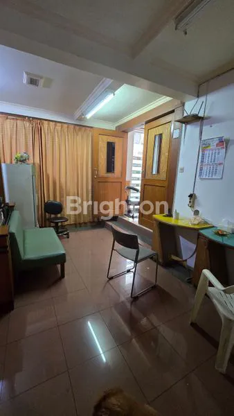 image DISEWAKAN RUMAH DEKAT TOL PASTEUR TERAWAT PARKIR LUAS 60 JUTA PER TAHUN NEGO (8)