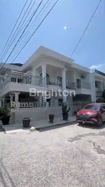 image RUMAH 2 LANTAI SIAP HUNI AREA JAKABARING (1)