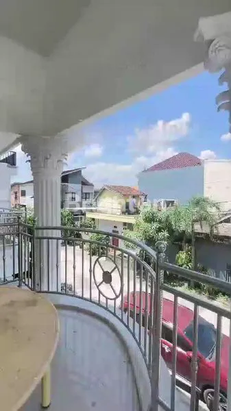 image RUMAH 2 LANTAI SIAP HUNI AREA JAKABARING (7)