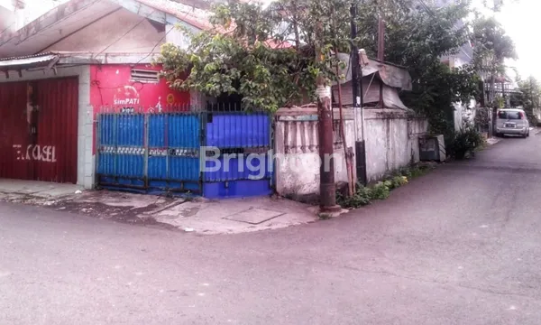 image DIJUAL RUMAH POSISI DI HOOK, DI DALAM PERUMAHAN ONE GATE SYSTEM, DI KAYU PUTIH, PULOGADUNG, JAKARTA TIMUR (1)