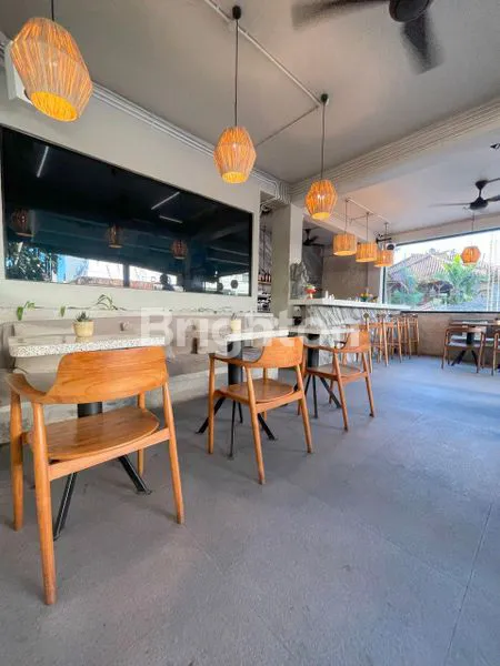 image RESTAURANT TAKE OVER (99,6M2) CANGGU (4)