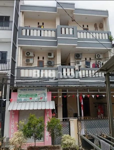 RUMAH KOST HIJAU DAUN KOMPLEK WALIKOTA KELAPA GADING