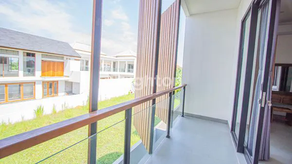 image OFF PLAN VILLA SEGERA HADIR LEASE 25 TAHUN SEMINYAK (1)