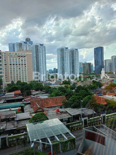 OFFICE 88 KASABLANKA: KANTOR STRATEGIS DI TEBET