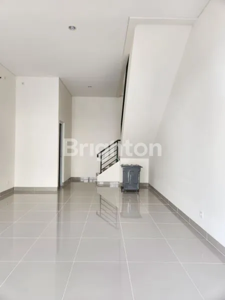 image RUKO 2 LANTAI MADISON GRANDE DEKAT DENGAN PADEL DAN MALL HUDSON GADING SERPONG (3)