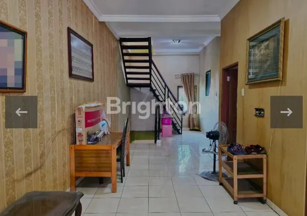 image RUKO SIAP HUNI 2.5 LANTAI, LT 180M² JL BAMBU (2)