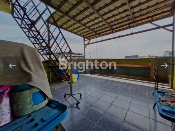 image RUKO SIAP HUNI 2.5 LANTAI, LT 180M² JL BAMBU (5)