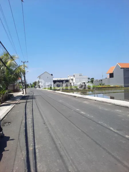 image DISEWAKAN TANAH DIKAWASAN VILLA DEKAT PANTAI DI CEMAGI (5)