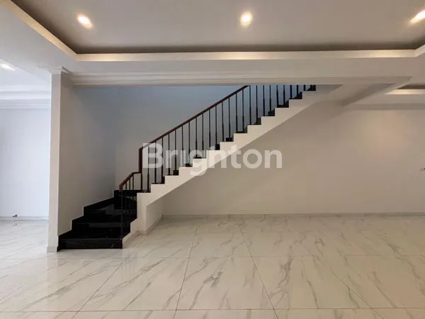 image RUMAH 2 LANTAI BARU GRESS DEKAT ARAYA PAKUWON CITY GALAXY MALL MULYOSARI SUTOREJO ARAYA KLAMPIS MERR KERTAJAYA ITS UNAIR (2)