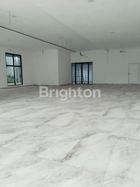 image RUKO BRAND NEW LUAS DI KEMAYORAN\N (3)