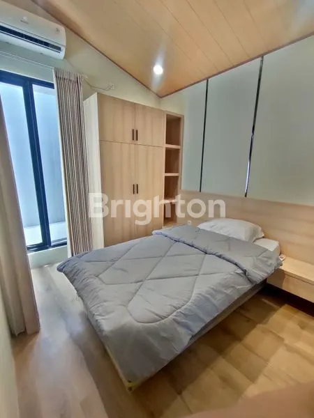 image RUMAH 2 LANTAI SIAP HUNI, MULYOSARI UTARA (2)