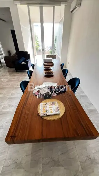 image DEARLY MANSION DI PERMATA HIJAU, SHM, BARU RENOVASI SIAP HUNI MEWAH (4)