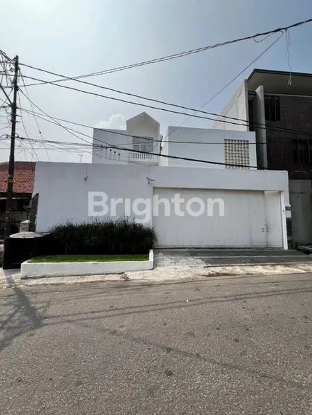 image DEARLY MANSION DI PERMATA HIJAU, SHM, BARU RENOVASI SIAP HUNI MEWAH (8)