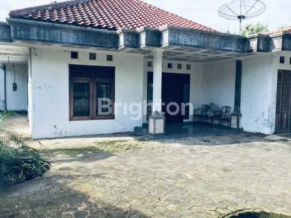 image RUMAH MODERN SEMI FURNISH  KONDISI ISTIMEWA DI DAERAH PATI (2)