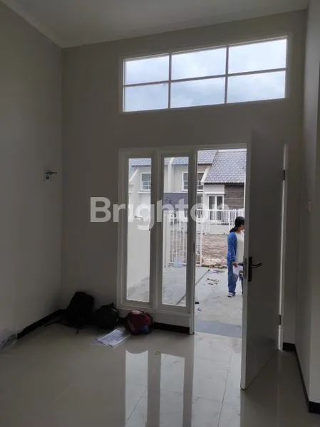 image RUMAH MURAH SIAP HUNI ALANA CEMANDI TAHAP 4 (5)