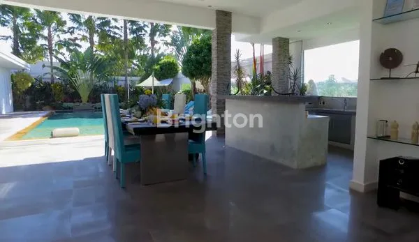 image BEAUTIFUL VILLA LEASEHOLD DI SEMINYAK BALI (3)