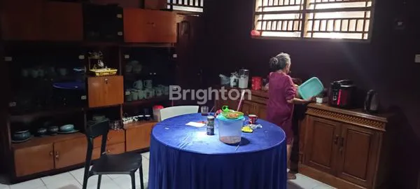 image RUMAH HOOK STRATEGIS DI TANGERANG, LT 318M² (8)