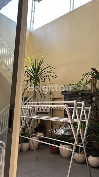 image RUMAH TERAWAT SIAP HUNI PERUM GRIYA PERMATA GEDANGAN SIDOARJO DEKAT ALOHA JUANDA SEDATI TROPODO TOL WARU BUNGURASIH (6)