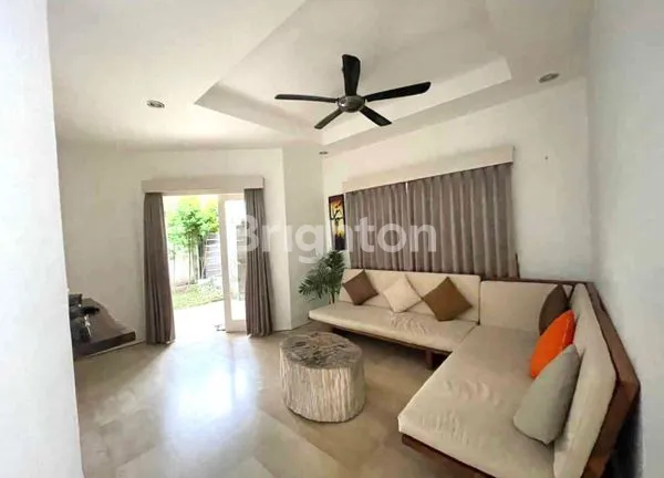 image VILLA FOR SALE IN KEROBOKAN NEAR SEMINYAK BALI (1)