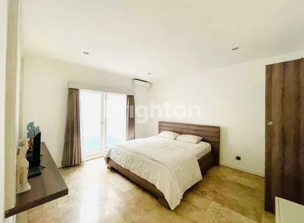 image VILLA FOR SALE IN KEROBOKAN NEAR SEMINYAK BALI (3)
