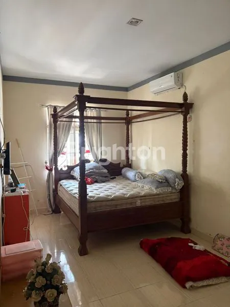 image RUMAH FULL FURNISH LT 225M² DI PANDAU PERMAI (3)