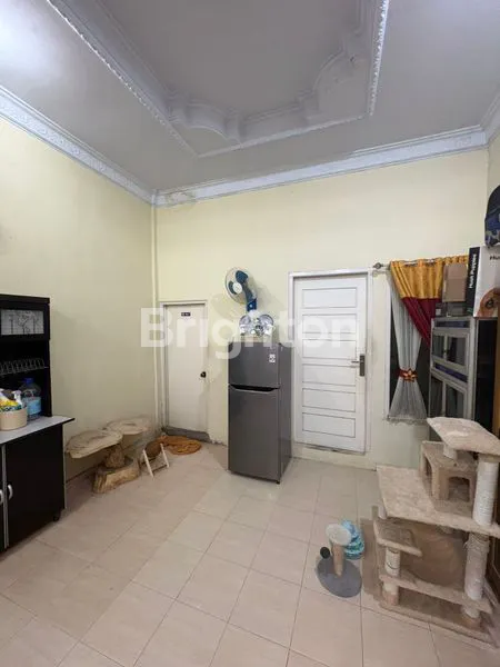 image RUMAH FULL FURNISH LT 225M² DI PANDAU PERMAI (8)