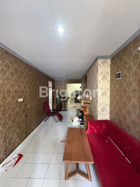 image RUMAH FULL FURNISH LT 225M² DI PANDAU PERMAI (4)