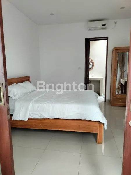 image VILLA 3 KAMAR DENGAN  LUAS  LAHAN 300 M²  DI JALAN RAYA KEDAMPANG KEROBOKAN. (1)