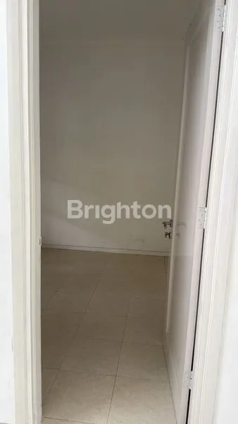 image RUMAH CITRALAND LT 150, 4 KT, HARGA 1.65M (4)