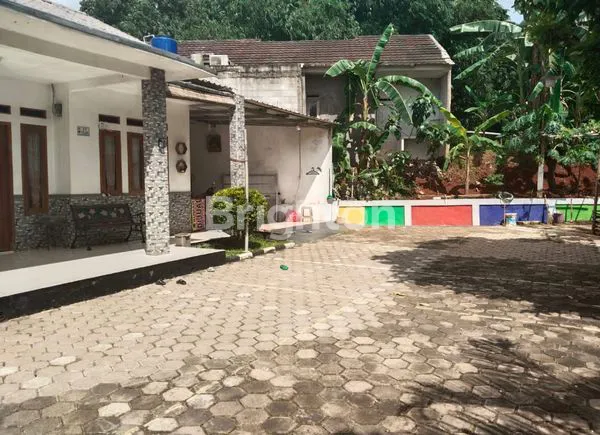 image RUMAH LUAS DI GUNUNG SINDUR (1)