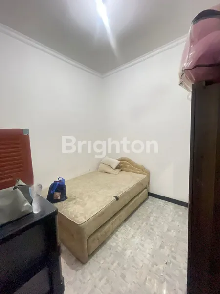 image RUMAH KONDISI BAGUS DI KAVLING POLRI JELAMBAR (6)