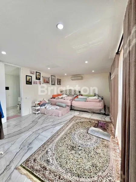 image RUMAH MINIMALIS CITRALAND THE GREENLAKE SIAP HUNI LOKASI ELITE (2)